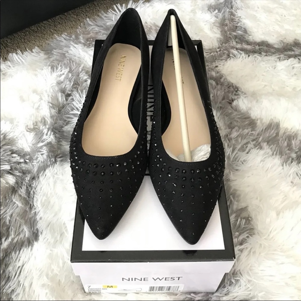 Nine west flats